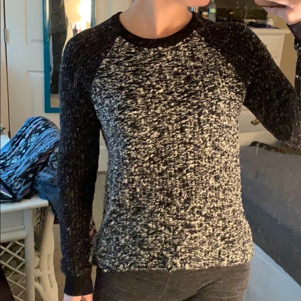 Lou & Grey Small Black & White Sweater
